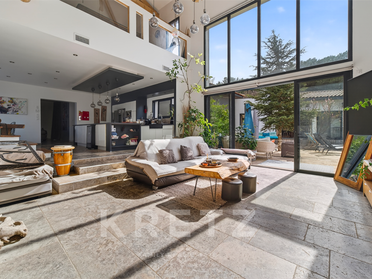 Maison Béziers - 8 chambres - 1270m²