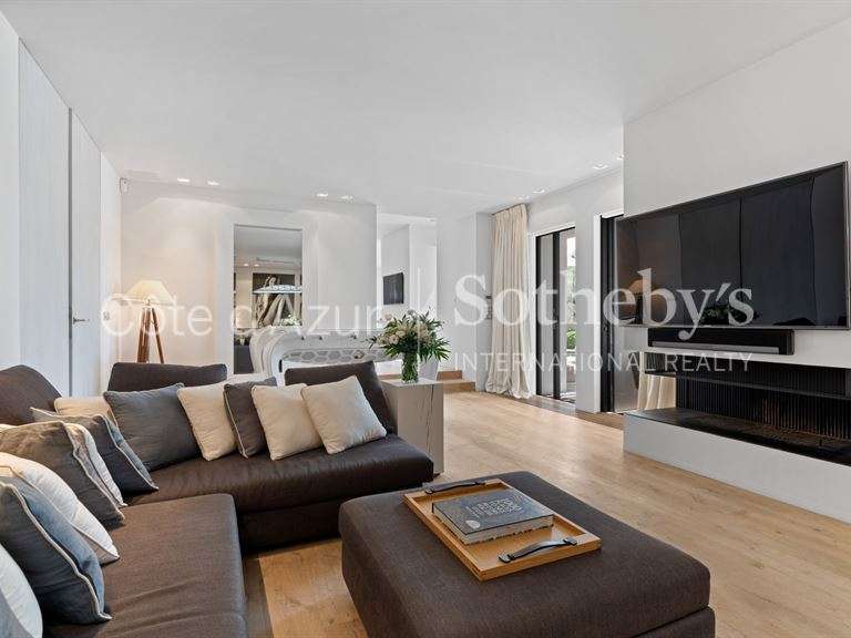 Maison Grimaud - 5 chambres - 538m²