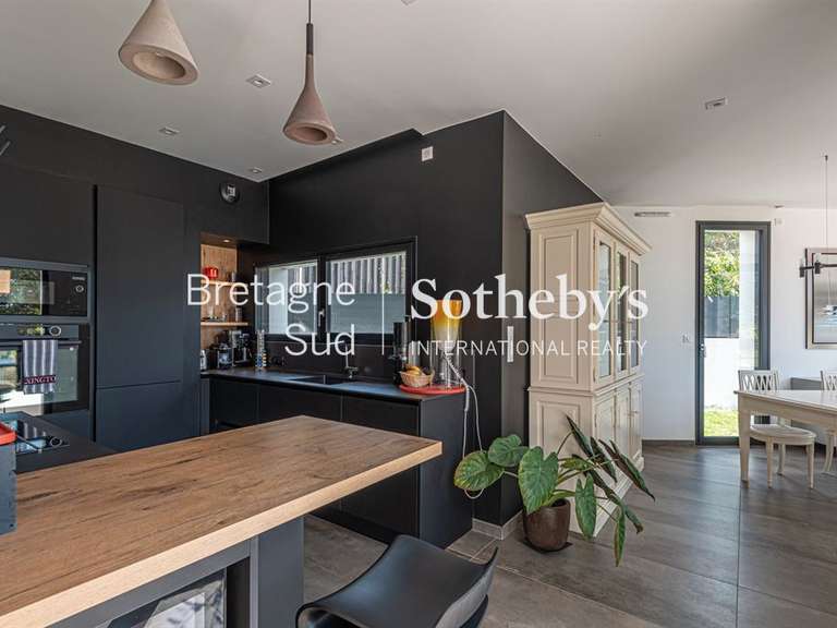 Maison Trégunc - 4 chambres - 236m²