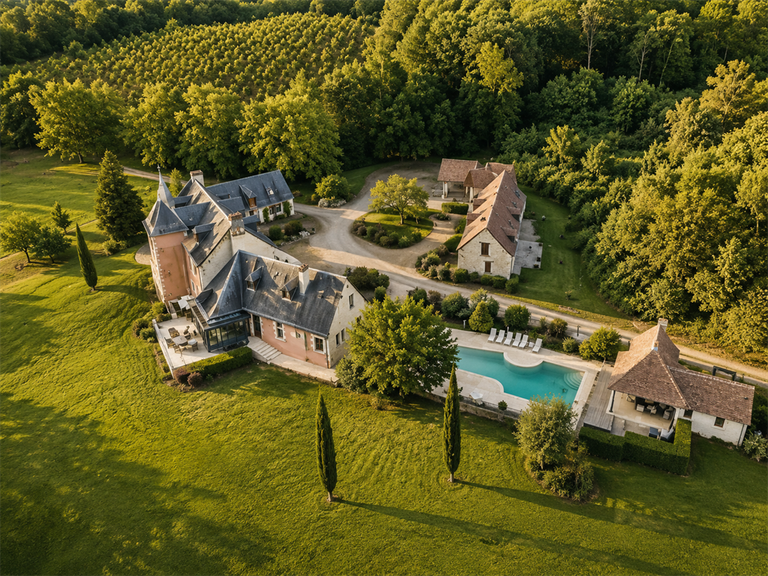 Castle Bourgueil - 1000m²