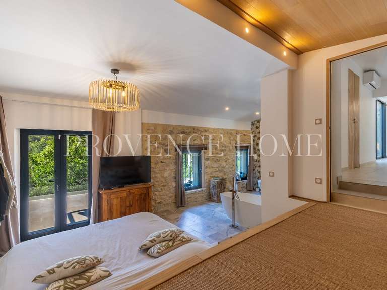 Propriété Malemort-du-Comtat - 5 chambres - 215m²