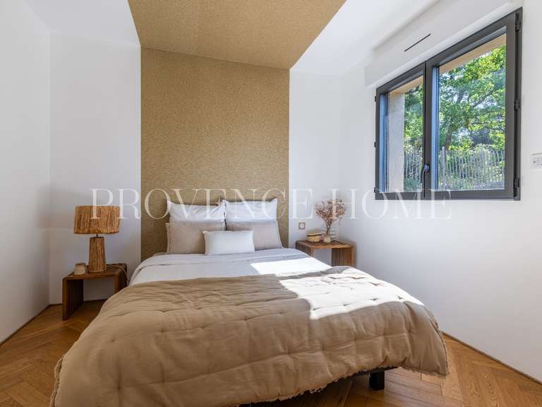 Propriété Malemort-du-Comtat - 5 chambres - 215m²