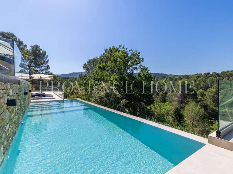 Propriété Malemort-du-Comtat - 5 chambres - 215m²