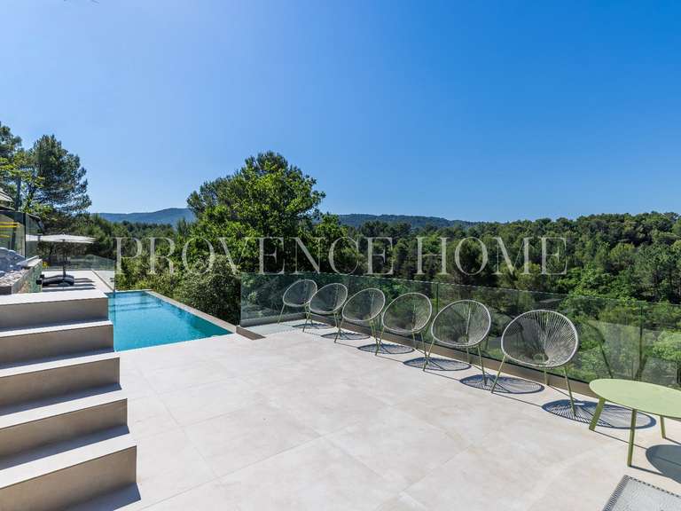 Propriété Malemort-du-Comtat - 5 chambres - 215m²
