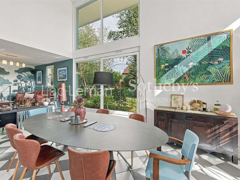 Maison Nernier - 5 chambres - 310m²