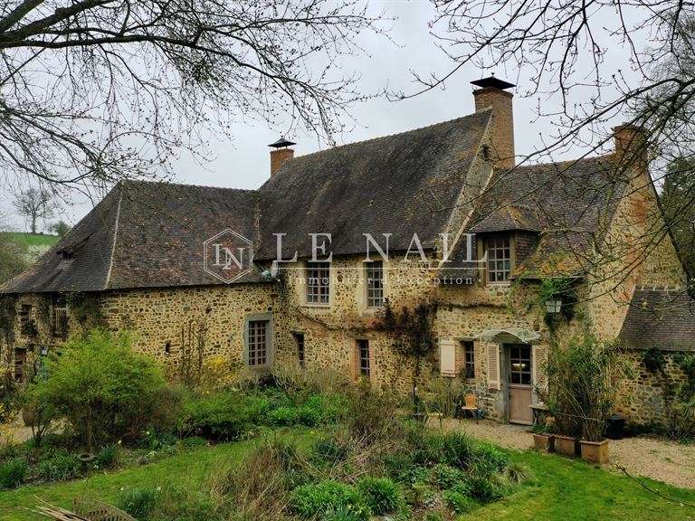 Manoir Vaiges - 4 chambres - 210m²