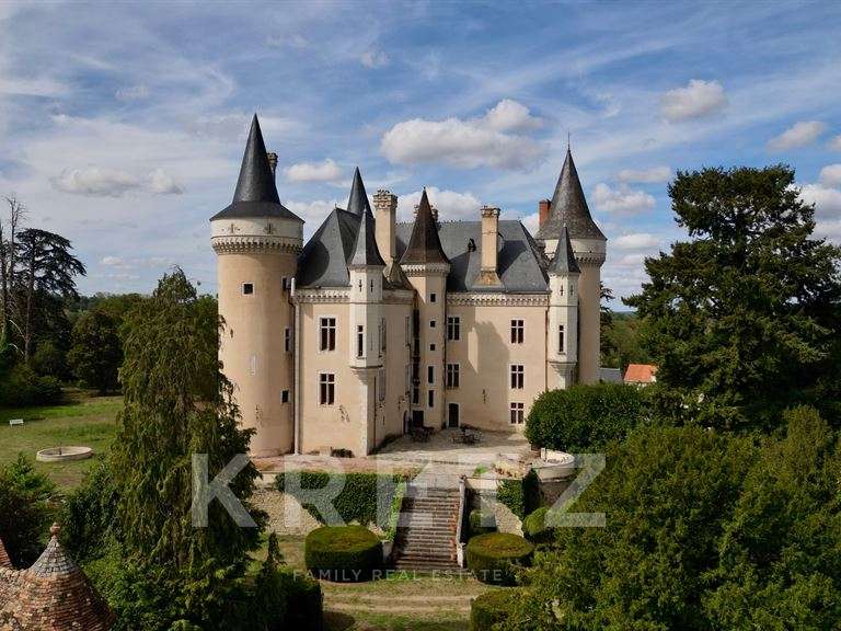 Château Châteauroux - 7 chambres - 1460m²