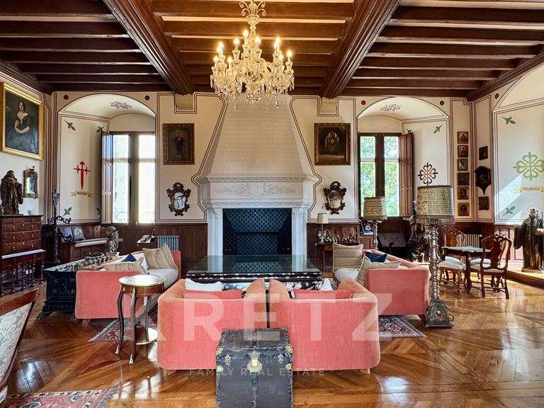 Château Châteauroux - 7 chambres - 1460m²