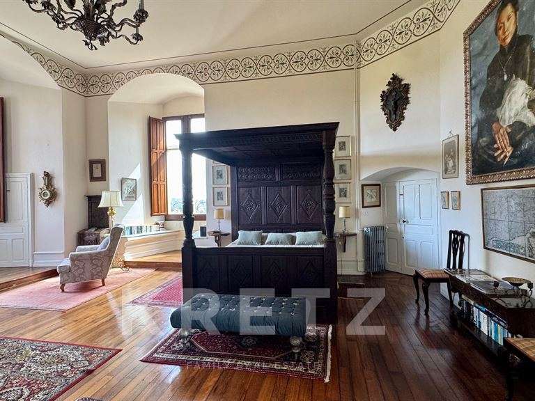 Château Châteauroux - 7 chambres - 1460m²