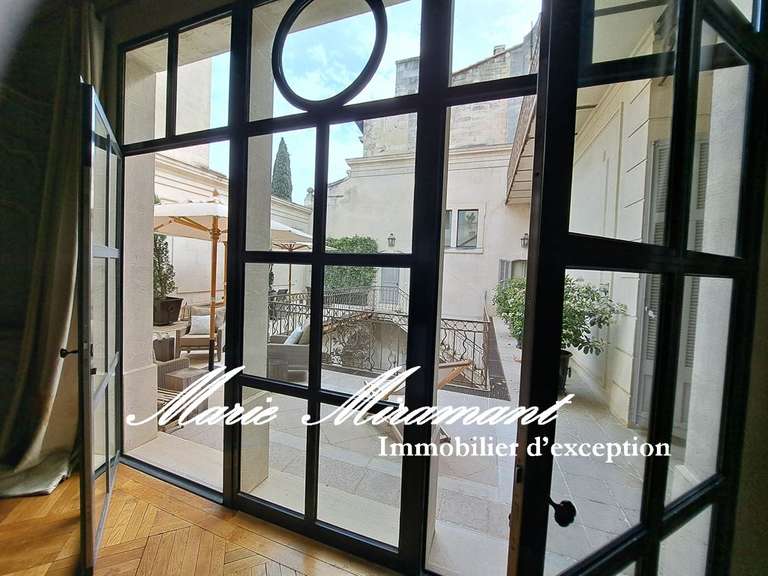 Hôtel particulier Avignon - 6 chambres - 600m²