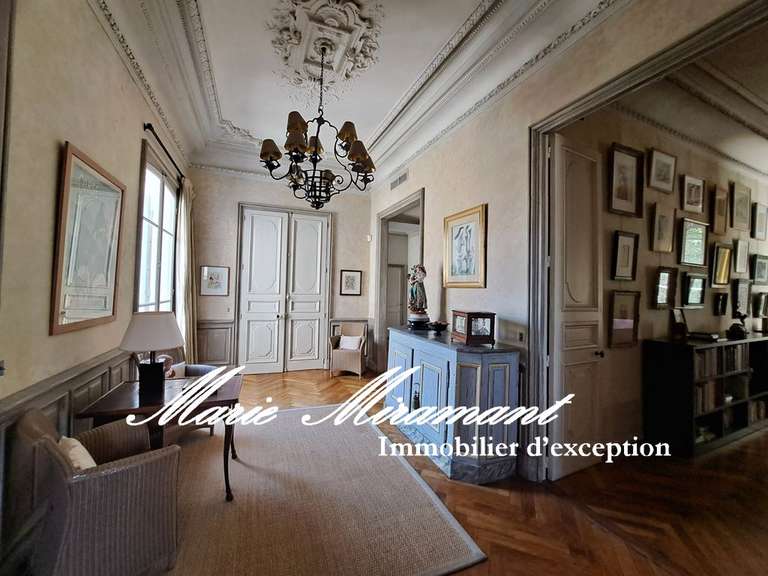 Hôtel particulier Avignon - 6 chambres - 600m²