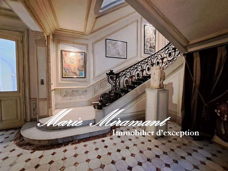 Hôtel particulier Avignon - 6 chambres - 600m²