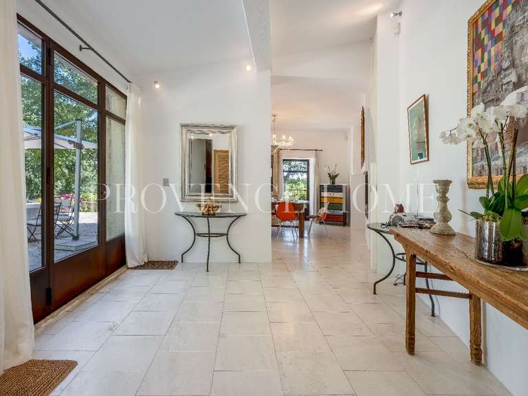 Propriété Goult - 9 chambres - 623m²