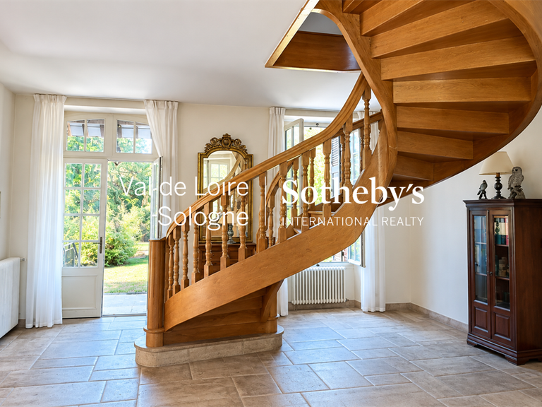Manor Mennetou-sur-Cher - 5 bedrooms - 356m²
