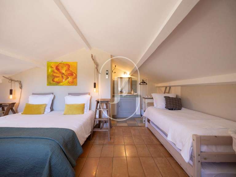 Maison Sainte-Cécile-les-Vignes - 8 chambres - 322m²