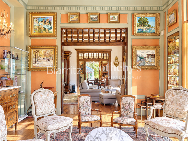 Maison Bayonne - 7 chambres - 560m²