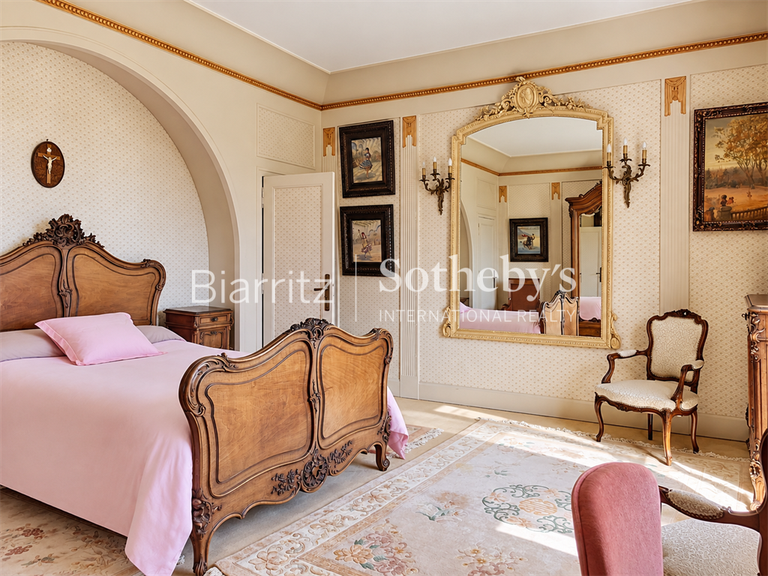 Maison Bayonne - 7 chambres - 560m²