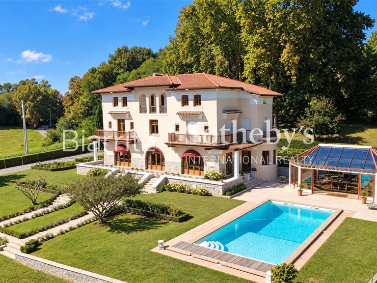 Maison Bayonne - 7 chambres - 560m²