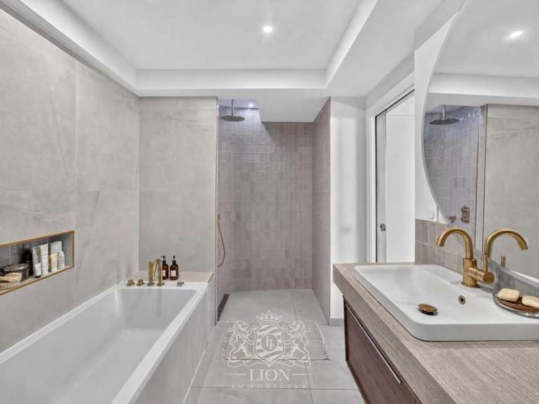 Propriété Marcq-en-Baroeul - 5 chambres - 236m²