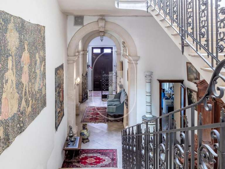 Maison L'Isle-sur-la-Sorgue - 11 chambres - 597m²