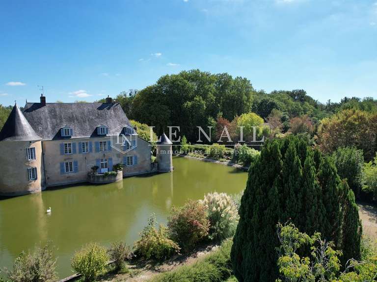 Château Le Mans - 9 chambres - 475m²