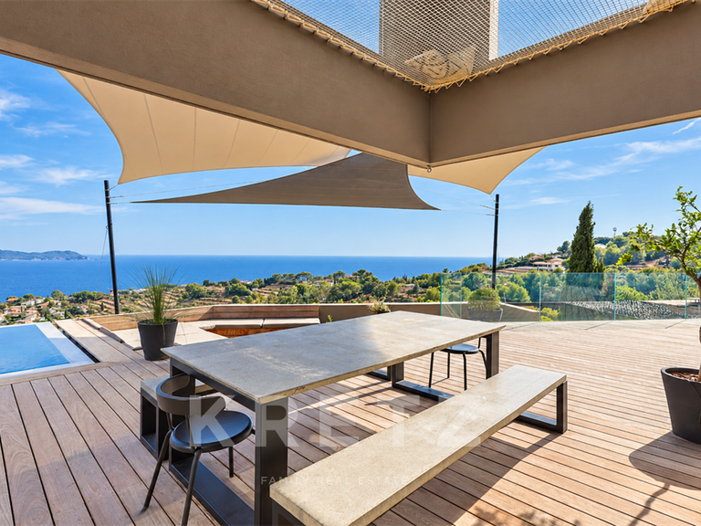Maison avec Vue sur mer Carqueiranne - 5 chambres - 290m²