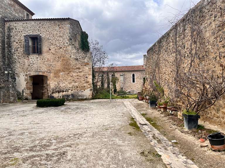 Castle Carcassonne - 3 bedrooms - 300m²