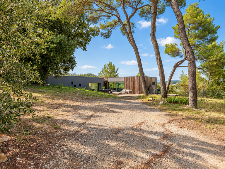 House Castelnau-le-Lez - 6 bedrooms - 248m²