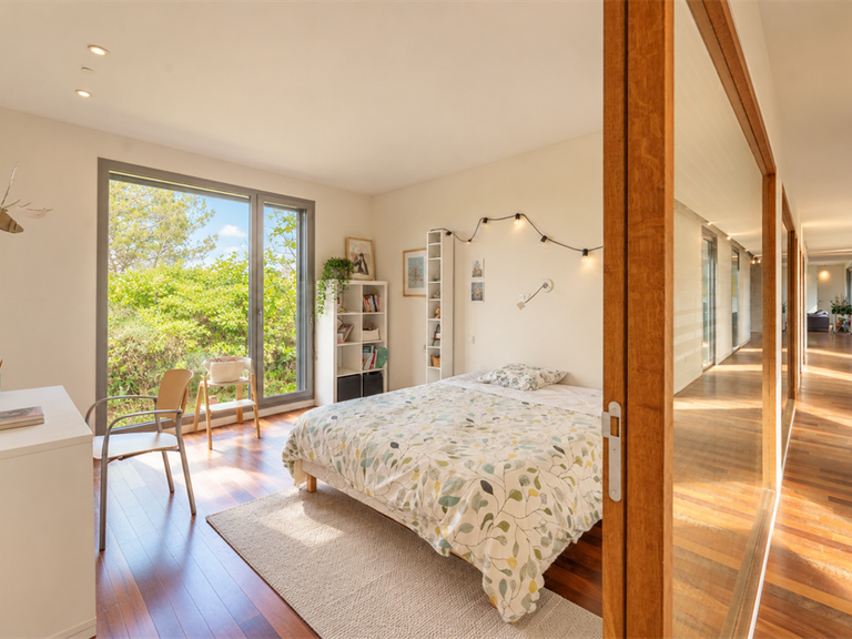 House Castelnau-le-Lez - 6 bedrooms - 248m²