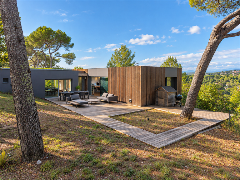 House Castelnau-le-Lez - 6 bedrooms - 248m²