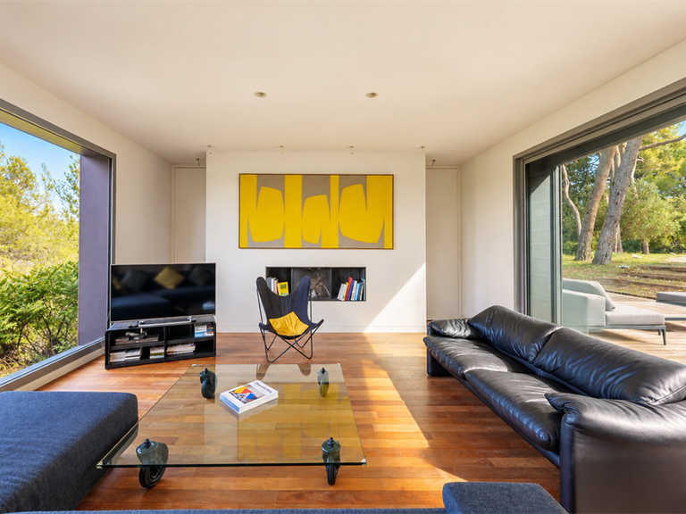 House Castelnau-le-Lez - 6 bedrooms - 248m²