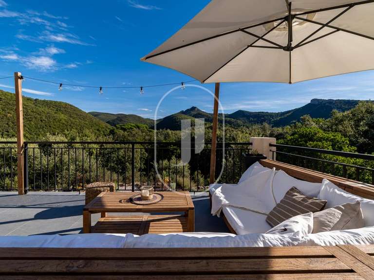 Propriété Sauve - 4 chambres - 148m²