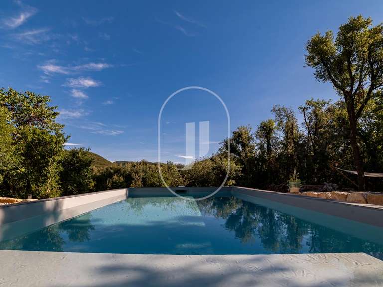 Propriété Sauve - 4 chambres - 148m²
