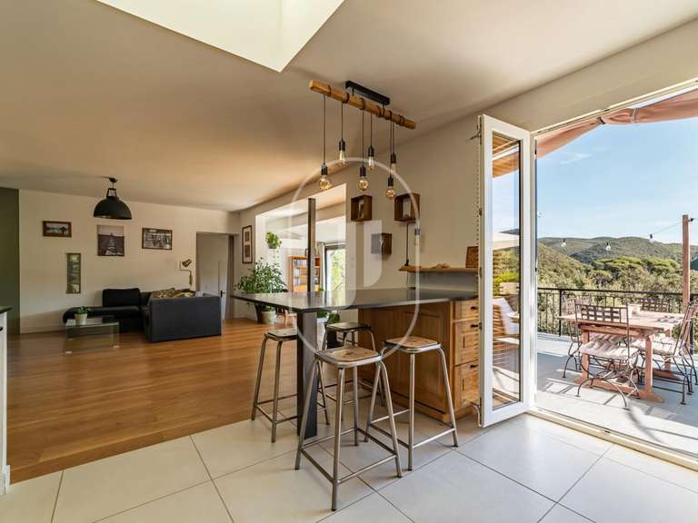 Propriété Sauve - 4 chambres - 148m²