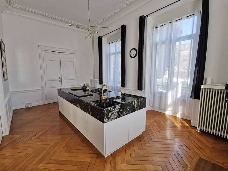 House Nantes - 12 bedrooms - 675m²