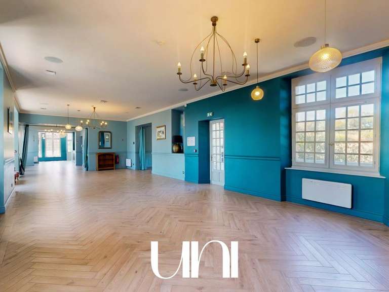 Propriété Granville - 6 chambres - 780m²