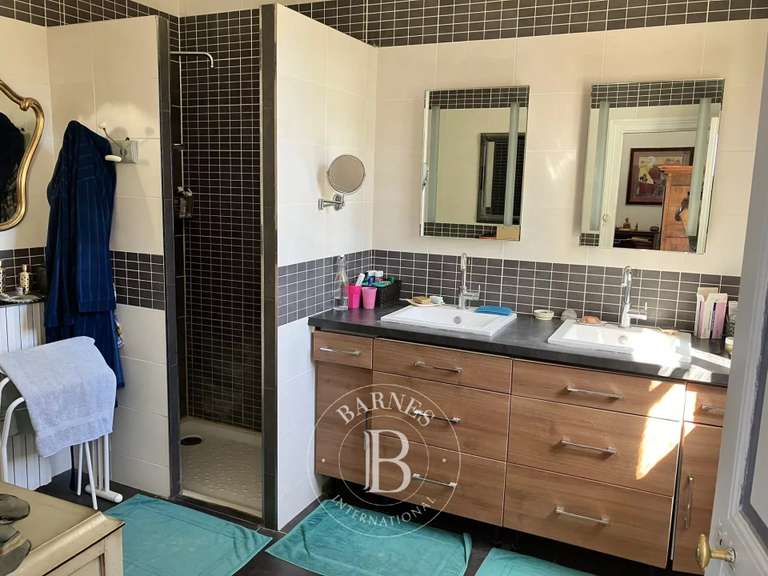 Propriété Menetou-Salon - 481m²