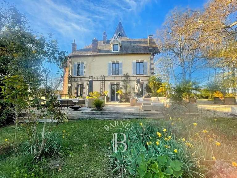 Propriété Bourges - 7 chambres - 440m²
