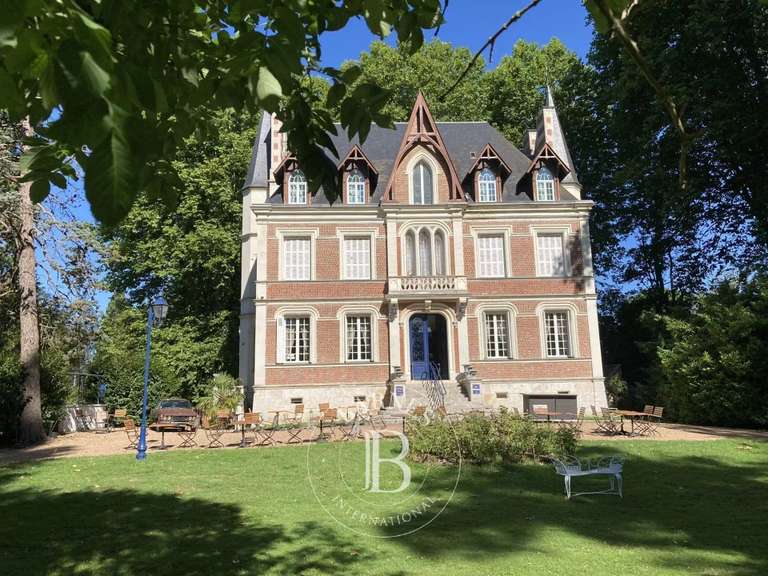 Propriété Contres - 8 chambres - 480m²