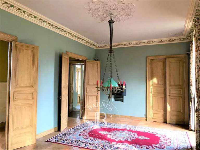 Propriété Salbris - 10 chambres - 1135m²