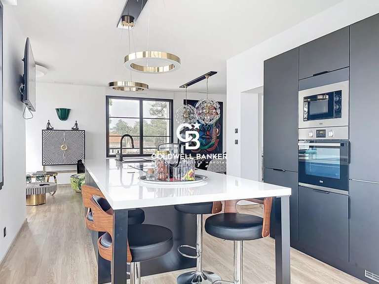 Propriété avec Vue sur mer Saint-Georges-de-Didonne - 280m²