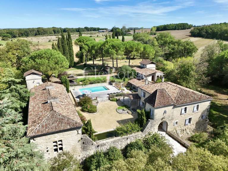 Propriété Marmande - 5 chambres - 589m²