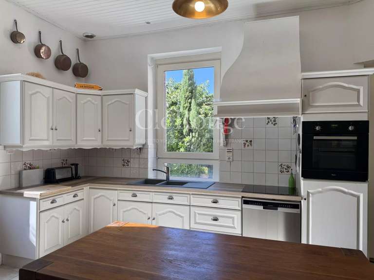 Propriété Seyches - 5 chambres - 288m²