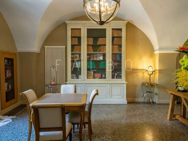 Propriété Anduze - 13 chambres - 1563m²