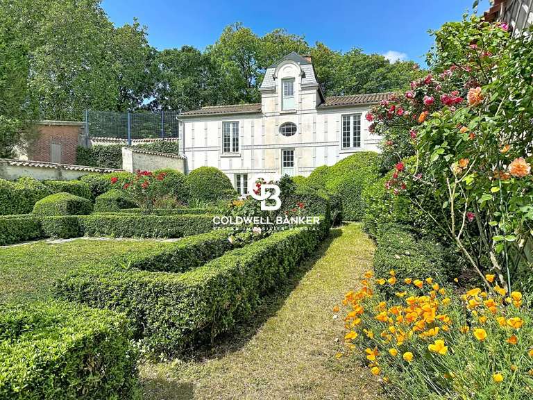 Propriété La Rochelle - 4 chambres - 426m²
