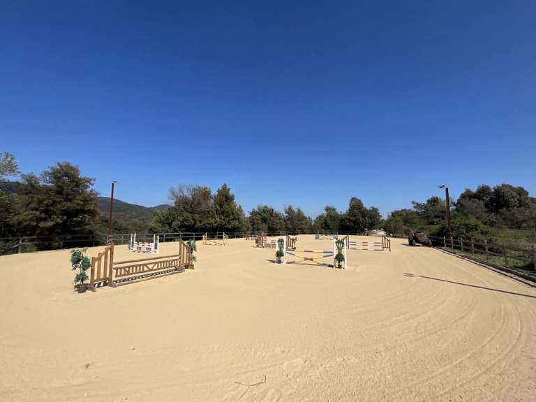 Propriété Mandelieu-la-Napoule - 5 chambres - 200m²