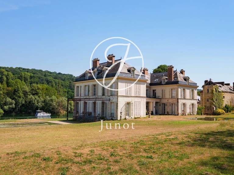 Propriété Fontainebleau - 15 chambres - 1200m²