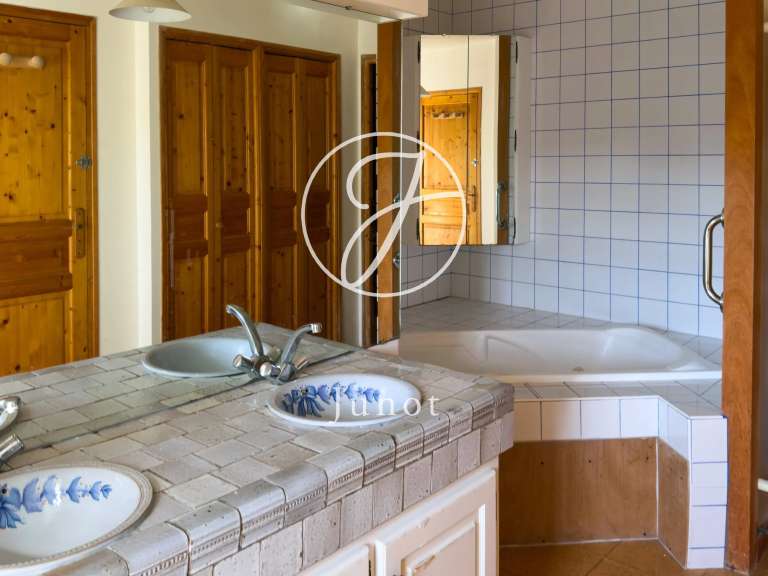 Propriété Plurien - 15 chambres - 500m²