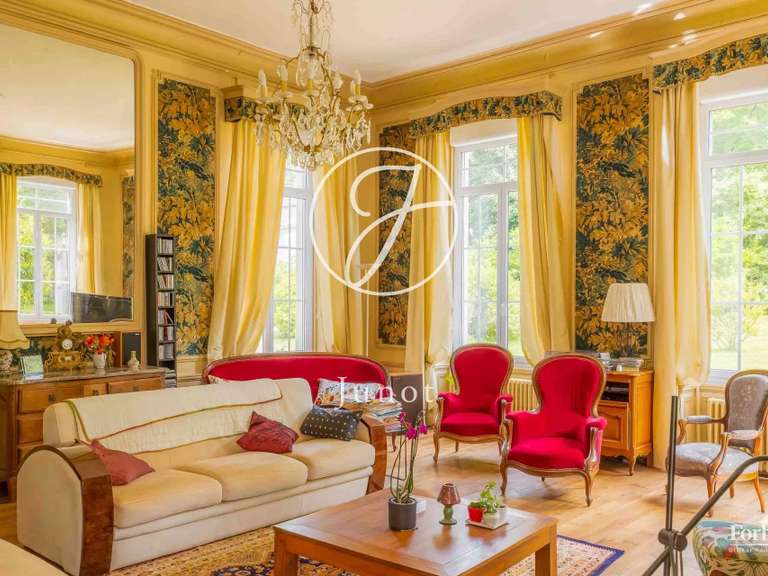 Propriété Bourges - 9 chambres - 402m²