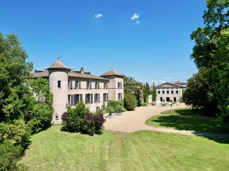 Propriété Uzès - 15 chambres - 1903m²